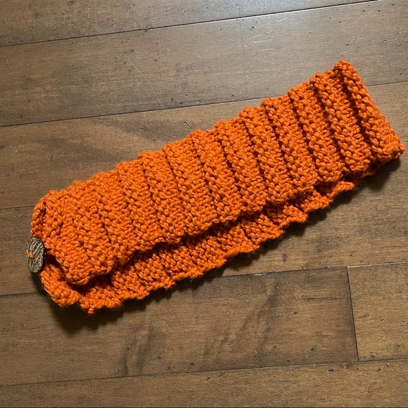 NC Highland Wool Infinity Scarf Button Cowl Wrap - Picture 9 of 10